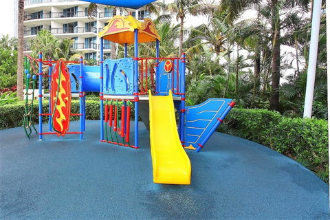 The Towers Of Chevron Renaissance - Holidays Gold Coast - Accommodation Batemans Bay 11