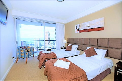 The Towers Of Chevron Renaissance - Holidays Gold Coast - Accommodation Batemans Bay 33