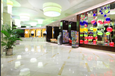 The Towers Of Chevron Renaissance - Holidays Gold Coast - Accommodation Batemans Bay 15