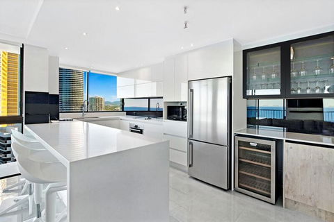 ULTIQA Beach Haven On Broadbeach - Accommodation Batemans Bay 2