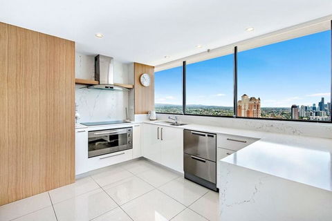 ULTIQA Beach Haven On Broadbeach - Accommodation Batemans Bay 15