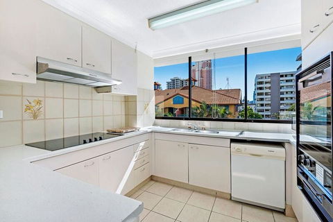 ULTIQA Beach Haven On Broadbeach - Accommodation Batemans Bay 41