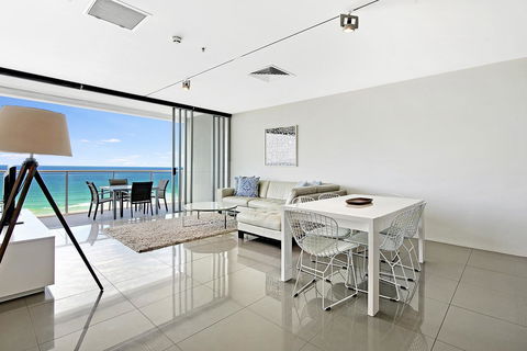 ULTIQA Air On Broadbeach - Accommodation Batemans Bay 29