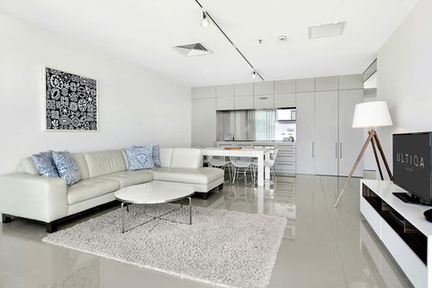 ULTIQA Air On Broadbeach - Accommodation Batemans Bay 34