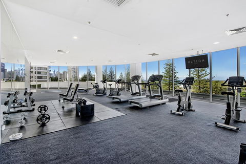 ULTIQA Air On Broadbeach - Accommodation Batemans Bay 3