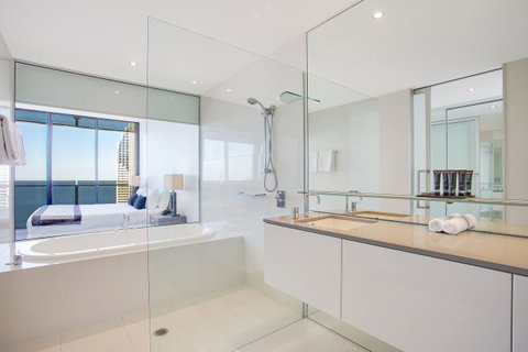 Mantra Circle On Cavill - Accommodation Batemans Bay 6