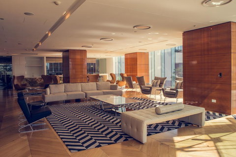 Luxury 3 Bedroom In Heart Of Broadbeach - Accommodation Batemans Bay 6