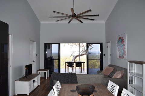 Ironbark House - Accommodation Batemans Bay 30