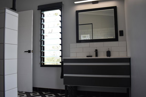 Ironbark House - Accommodation Batemans Bay 26