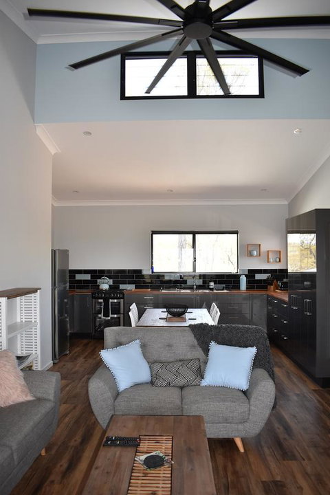 Ironbark House - Accommodation Batemans Bay 18