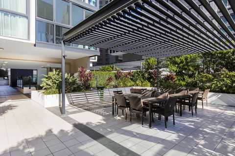 Oaks Brisbane On Charlotte Suites - Accommodation Batemans Bay 9