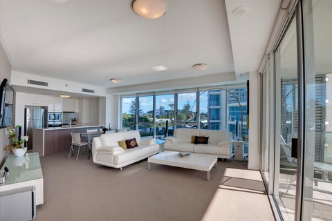 Reflection On The Sea - Accommodation Batemans Bay 5