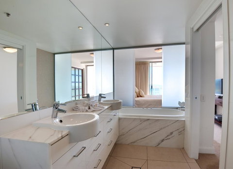 Reflection On The Sea - Accommodation Batemans Bay 31