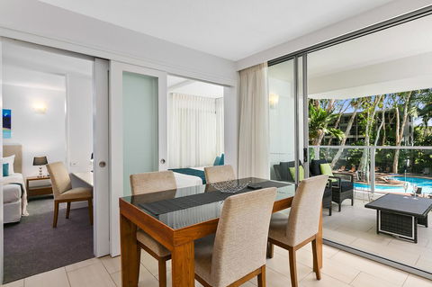 Palm Cove Beach Apartment - Accommodation Batemans Bay 9