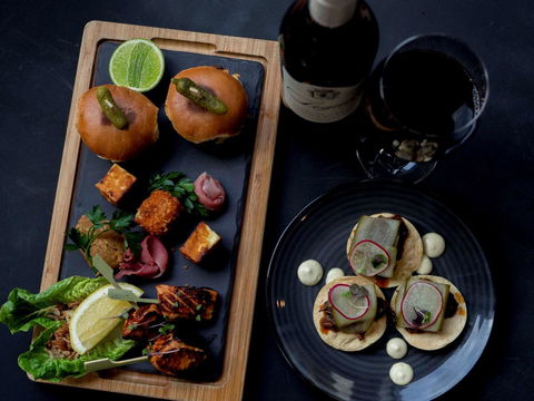 Pullman Cairns International - Accommodation Batemans Bay 9