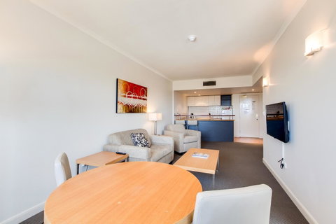 Central Cosmo Apartment Hotel - Accommodation Batemans Bay 25