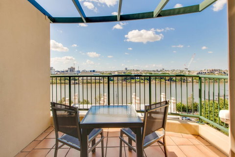 Central Cosmo Apartment Hotel - Accommodation Batemans Bay 24