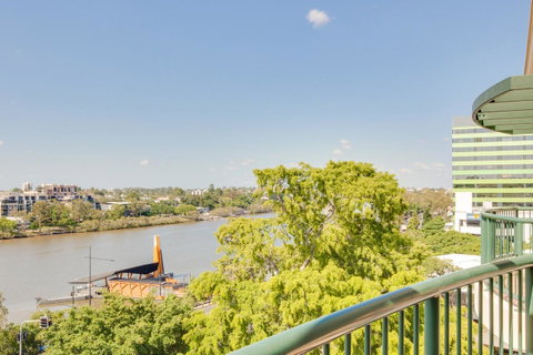 Central Cosmo Apartment Hotel - Accommodation Batemans Bay 15