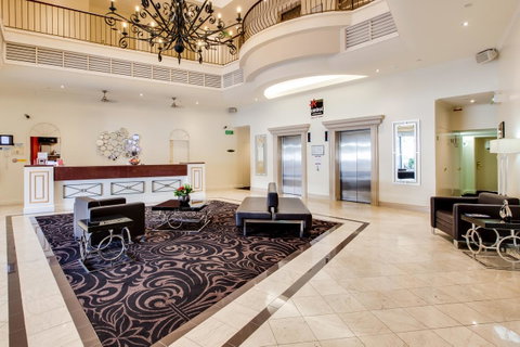 Central Cosmo Apartment Hotel - Accommodation Batemans Bay 3
