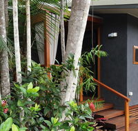 Forest Lodge Little Villa - Accommodation Batemans Bay