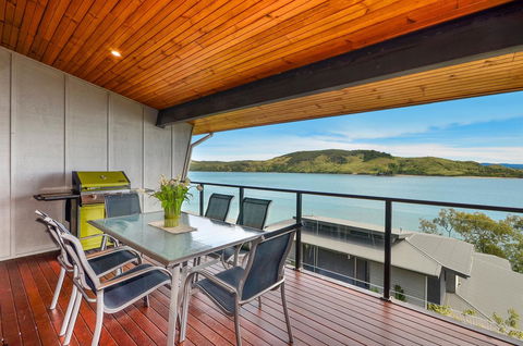 Shorelines Apartments On Hamilton Island By HIHA - Accommodation Batemans Bay 0