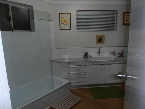 VILY Place - Accommodation Batemans Bay 5