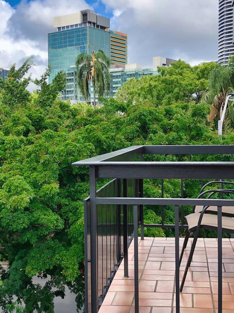 Soho Brisbane - Accommodation Batemans Bay 30