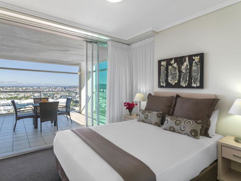 Oaks Brisbane Casino Tower Suites - Accommodation Batemans Bay 9