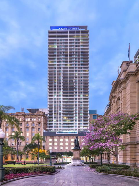 Oaks Brisbane Casino Tower Suites - Accommodation Batemans Bay 3