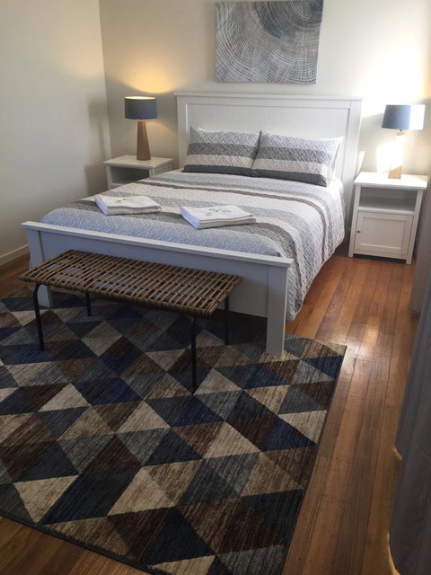 Malanda Manor Guesthouse - Accommodation Batemans Bay 8