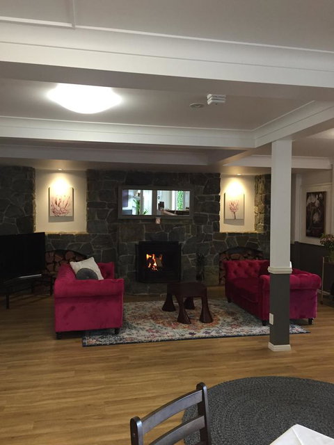 Malanda Manor Guesthouse - Accommodation Batemans Bay 16