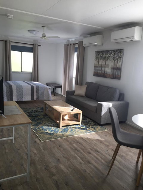 Malanda Manor Guesthouse - Accommodation Batemans Bay 22