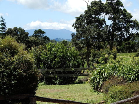 Malanda Manor Guesthouse - Accommodation Batemans Bay 3