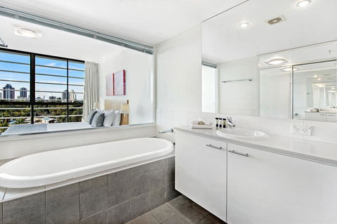 ULTIQA Freshwater Point Resort - Accommodation Batemans Bay 42