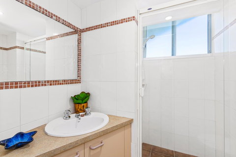 Rainbow Commodore Coolangatta - Accommodation Batemans Bay 24