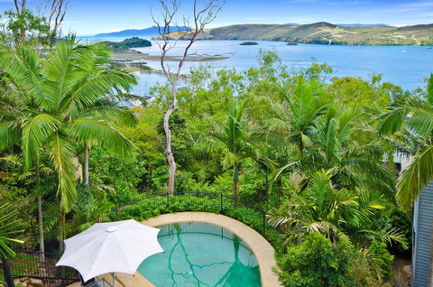Oasis Apartments On Hamilton Island By HIHA - Accommodation Batemans Bay 44
