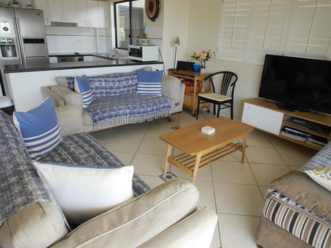 Cylinder Beach Mooloomba Unit 3 - Accommodation Batemans Bay 4
