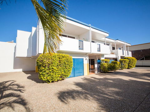 Cosmopolitan Motel & Serviced Apartments - Accommodation Batemans Bay 2