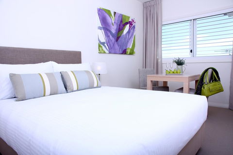 Domain Serviced Apartments - Accommodation Batemans Bay 3
