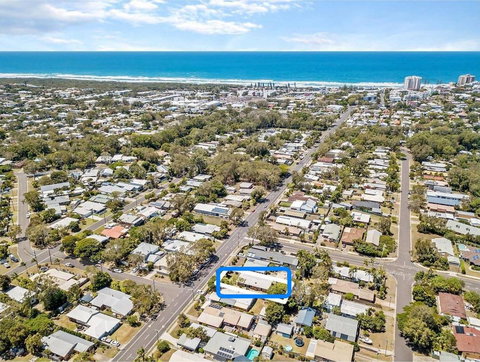 Beautiful Home- Walk To Beach-Short Drive To Noosa - Accommodation Batemans Bay 2