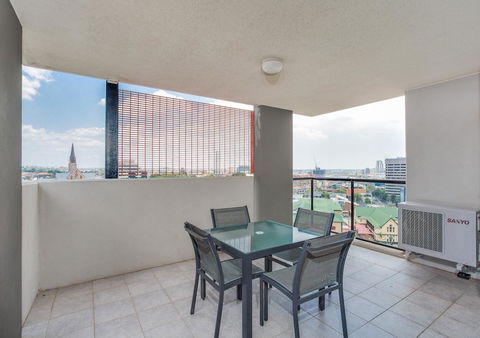 Republic Apartments Brisbane City - Accommodation Batemans Bay 29