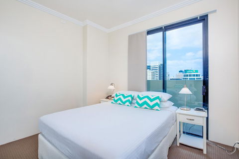Republic Apartments Brisbane City - Accommodation Batemans Bay 8