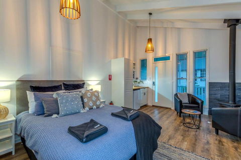 Hampton Estate Wines - Accommodation Batemans Bay 2