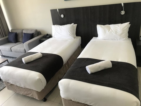 Sunshine Tower Hotel - Accommodation Batemans Bay 10