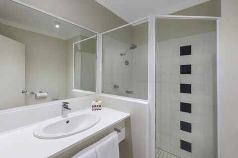 Mercure Brisbane Garden City - Accommodation Batemans Bay 11