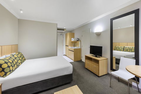 Mercure Brisbane Garden City - Accommodation Batemans Bay 26