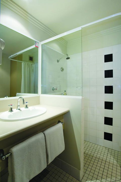 Mercure Brisbane Garden City - Accommodation Batemans Bay 32