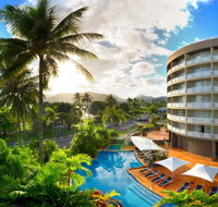 DoubleTree by Hilton Cairns - Accommodation Batemans Bay