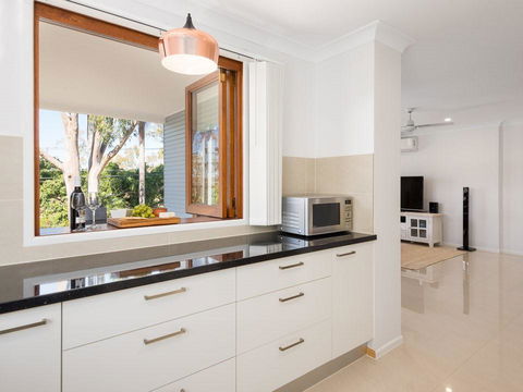 Briz Stays - Whites Road - Accommodation Batemans Bay 9
