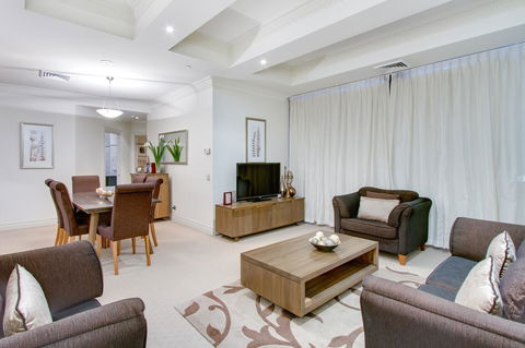 MacArthur Chambers - Accommodation Batemans Bay 22